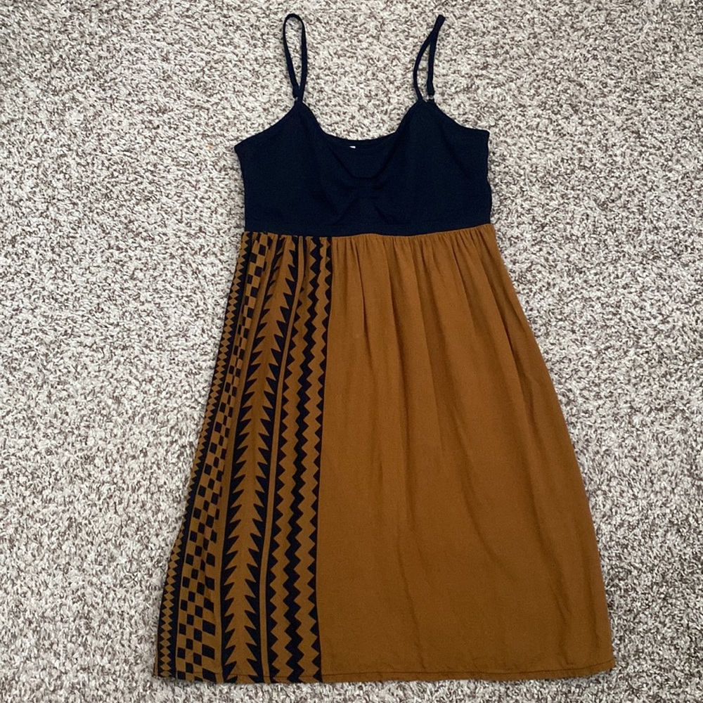 Collectible Designs Kauai Pareo Dress Made in Hawaii - Picture 4 of 12
